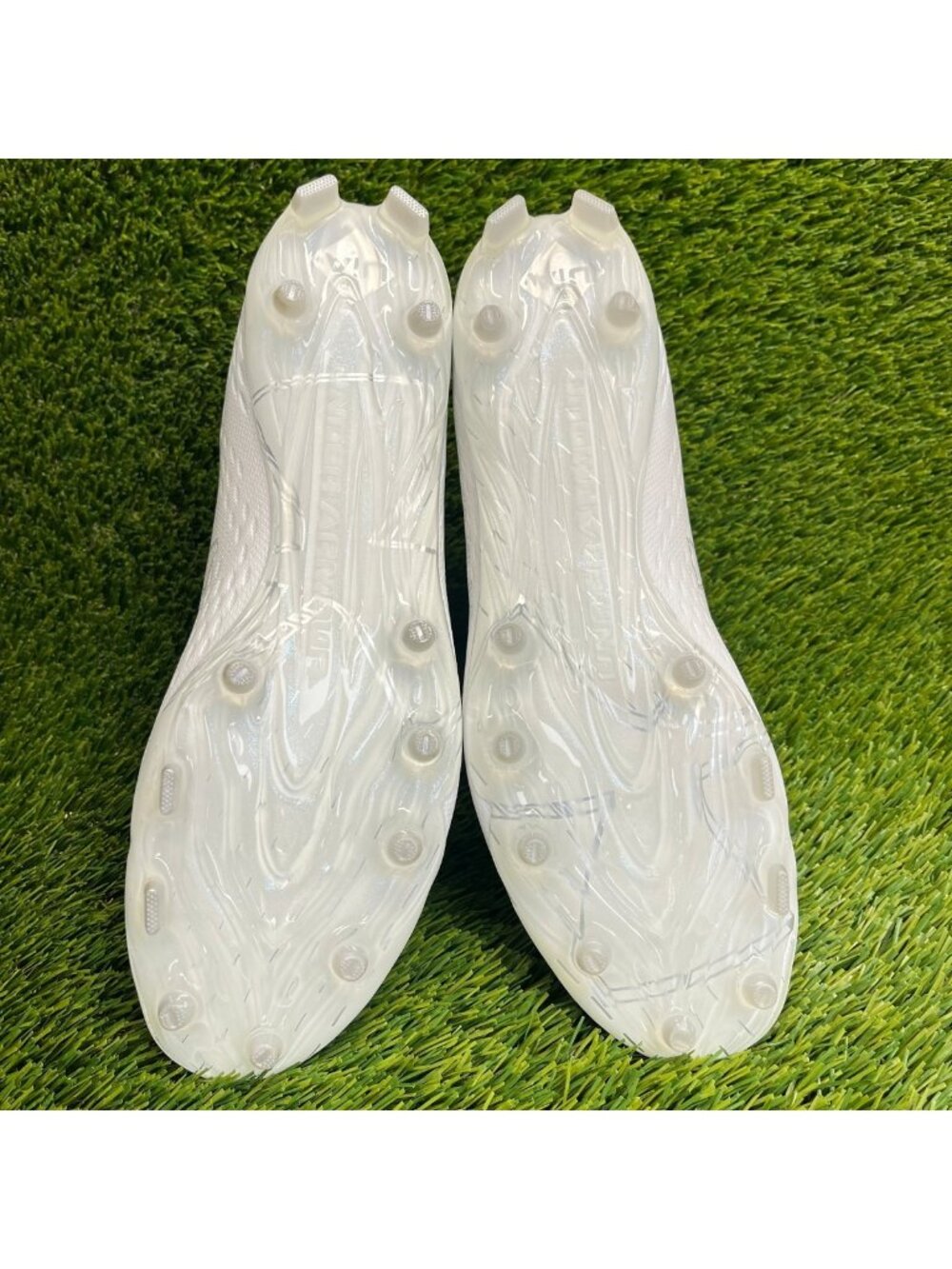 Under Armour Spotlight Lux MC 2.0 Mens Size 9 Triple White Football‎ Cleats